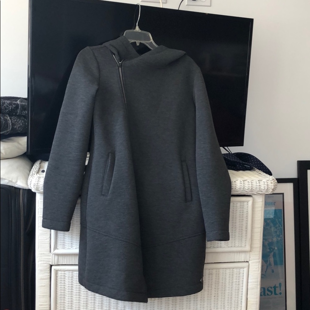 Betsey Johnson Performance jacket-grey